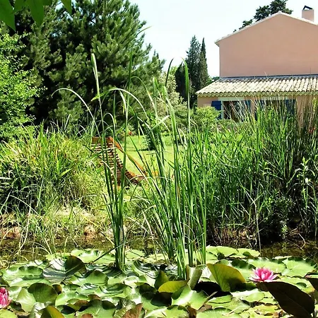 De La Cigale Bleue, Sur Durance Bed & Breakfast 2*